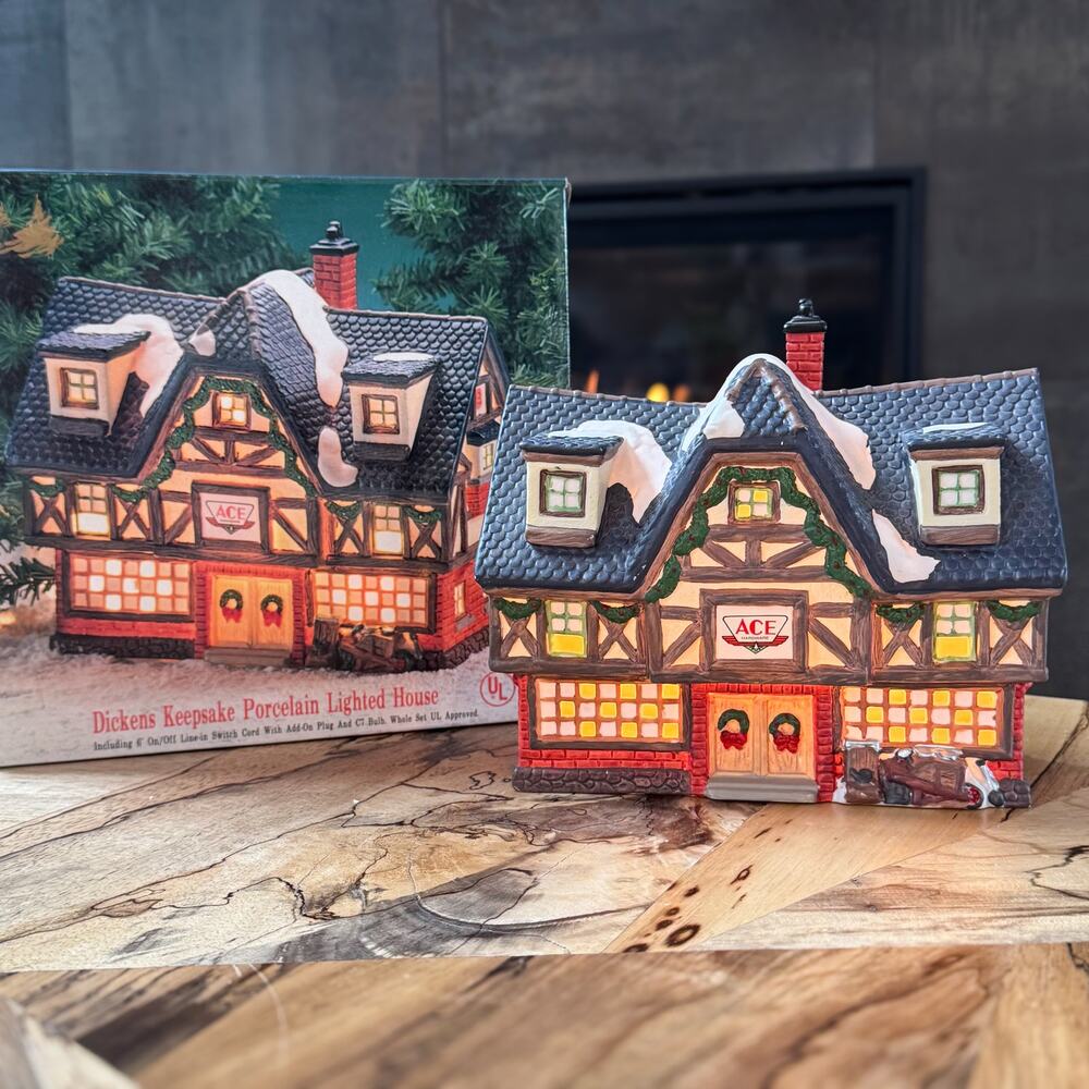 Vtg 1993 Dickens Keepsake Ace Hardware Lighted Porcelain House Christmas Village